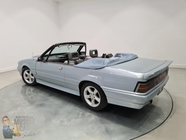 holden commodore 872147 035