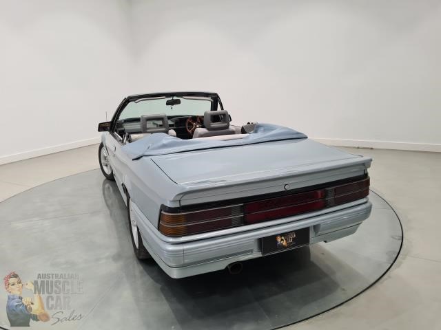 holden commodore 872147 039