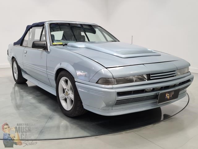 holden commodore 872147 057