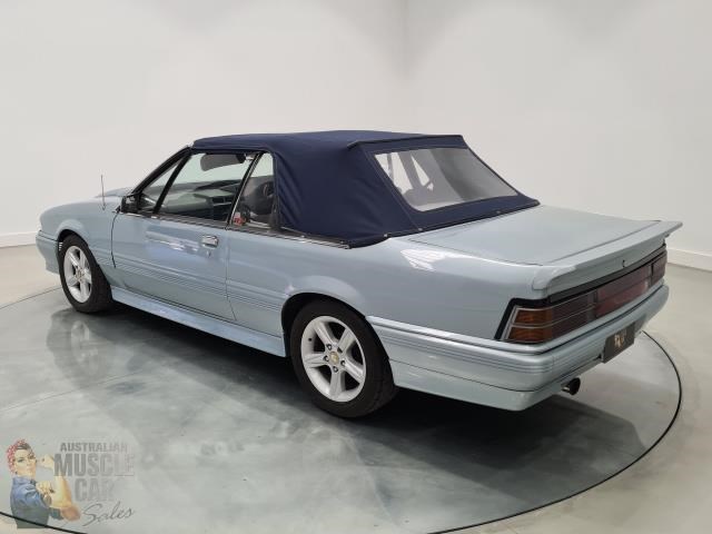 holden commodore 872147 075