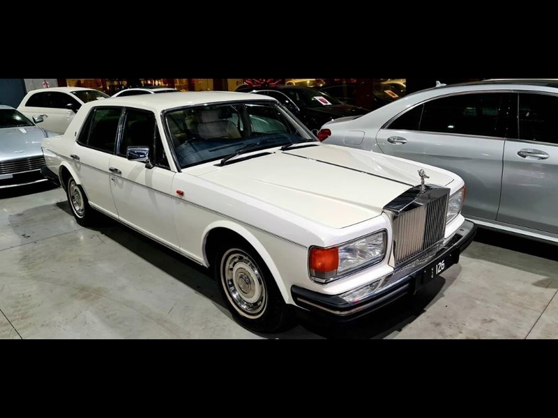 rolls-royce silver spirit 872149 005