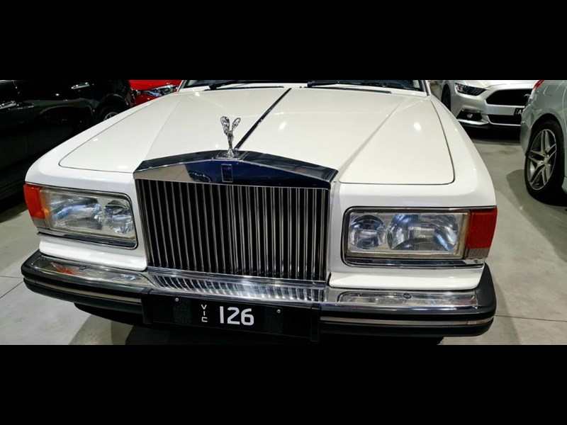 rolls-royce silver spirit 872149 037