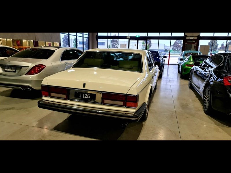 rolls-royce silver spirit 872149 039