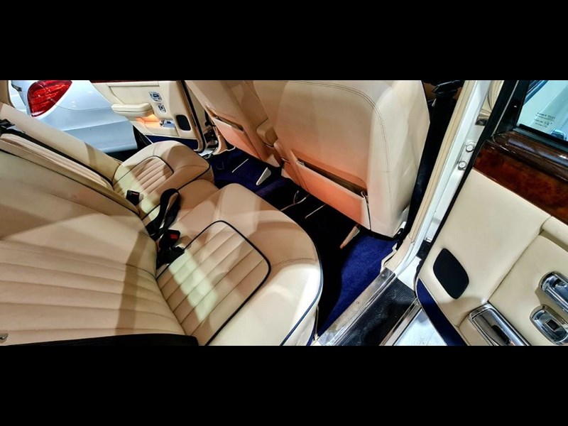 rolls-royce silver spirit 872149 075