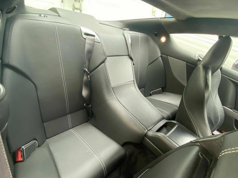 aston martin db9 860316 011