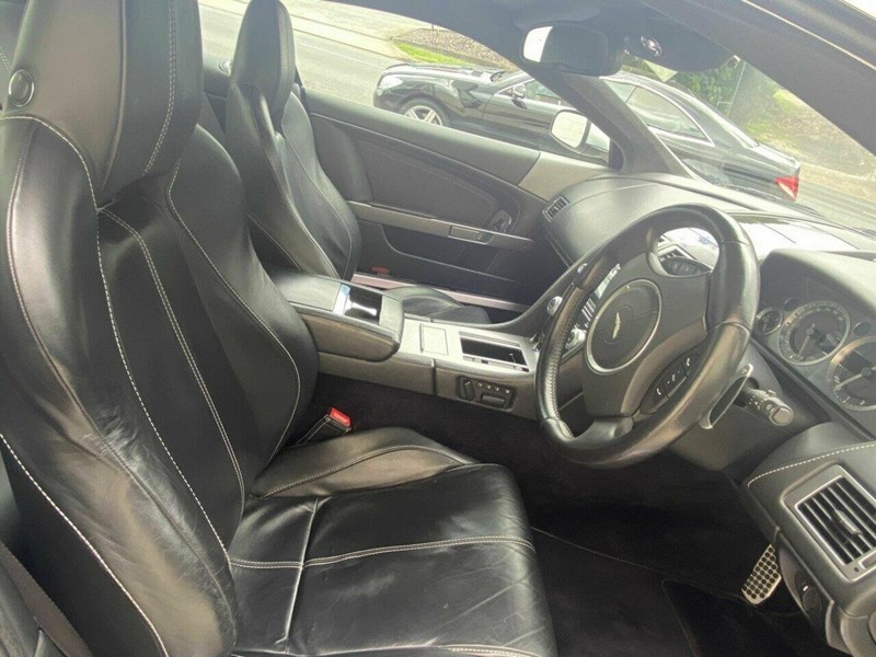 aston martin db9 860316 013