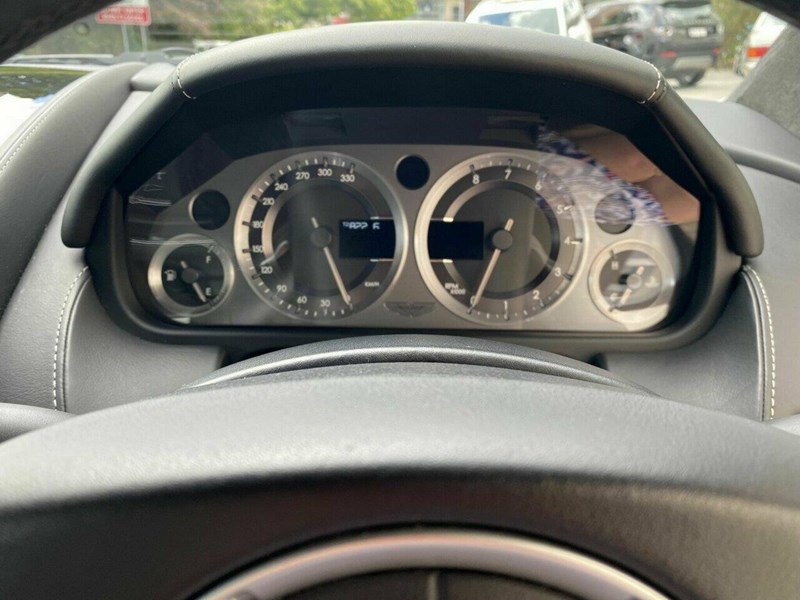 aston martin db9 860316 015