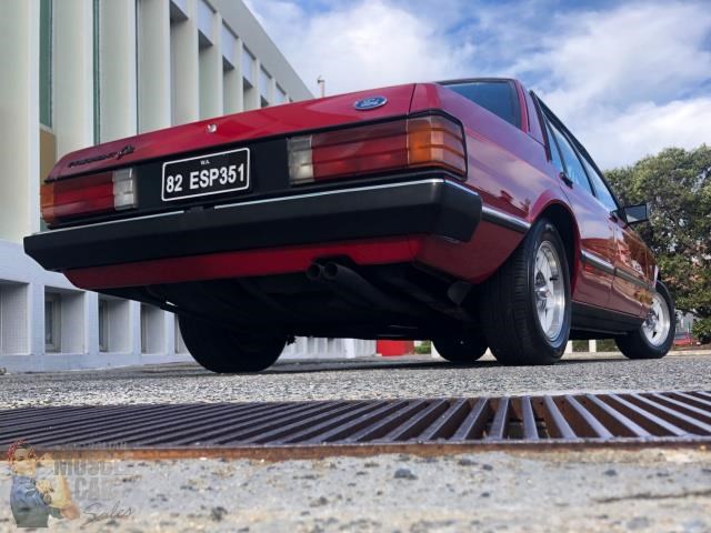 ford fairmont ghia 872306 029