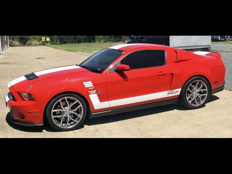 ford mustang shelby 872429 001