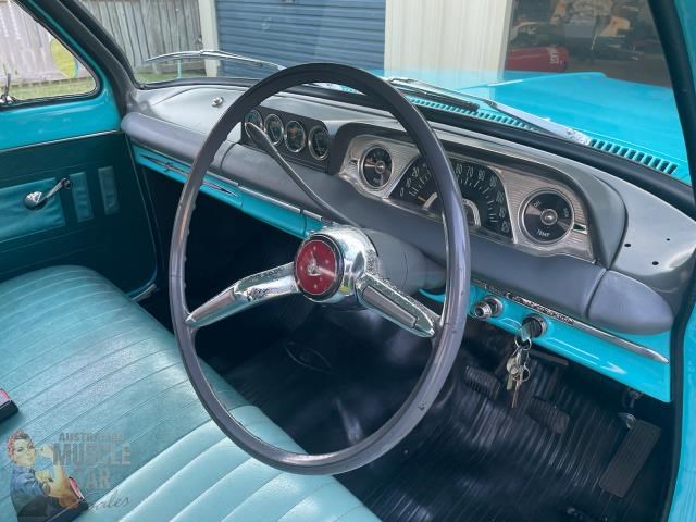 holden special 872487 057