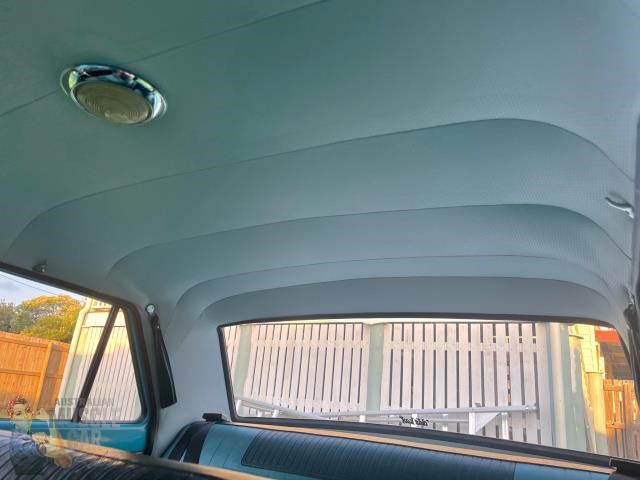 holden special 872487 093