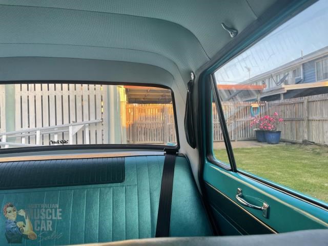 holden special 872487 095