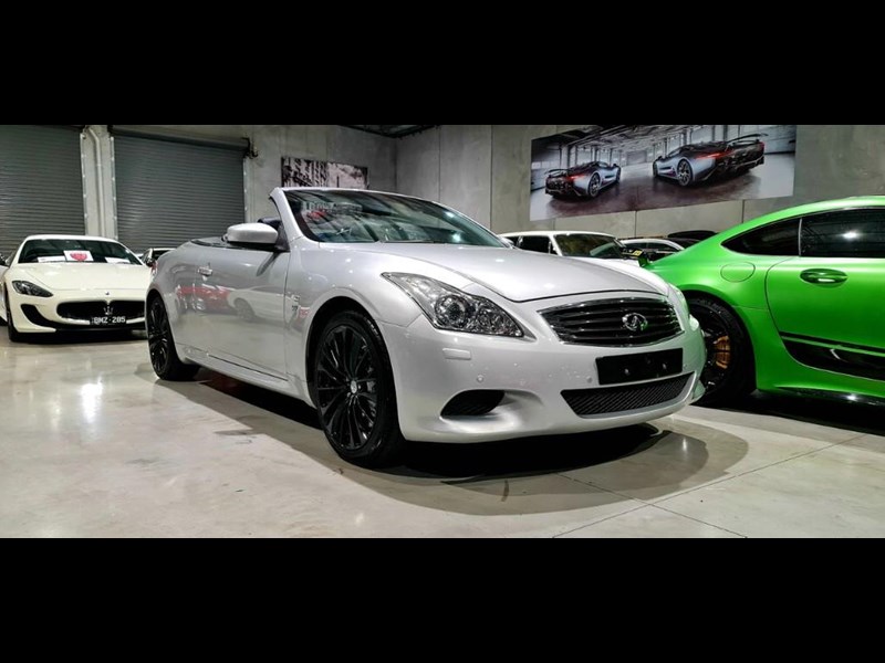 infiniti q60 872500 001
