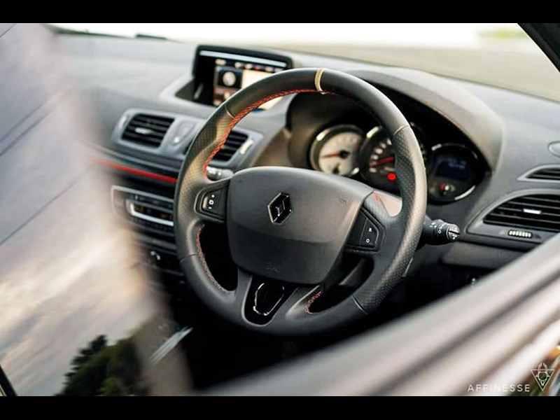 renault megane 872908 013