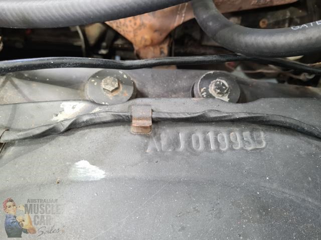 holden torana 872686 061