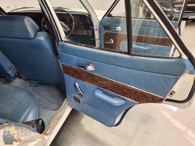 holden torana 872686 083