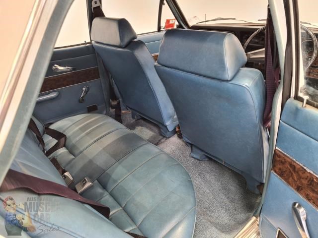 holden torana 872686 085