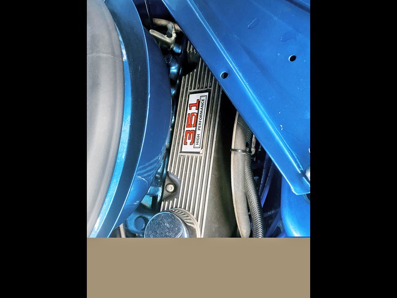 ford mustang 872938 009