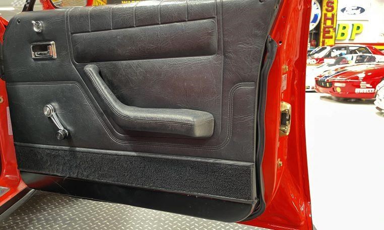 ford falcon 872820 071