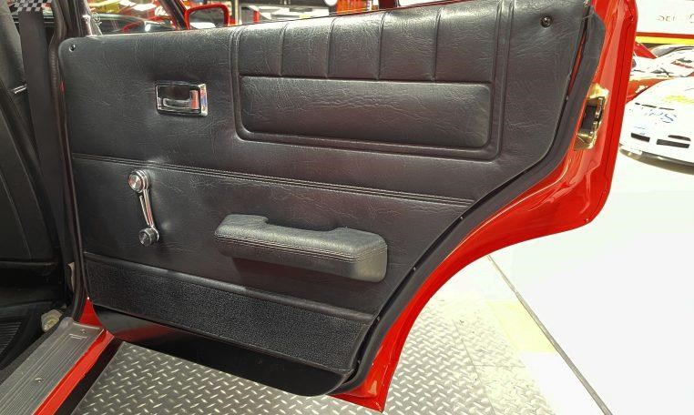ford falcon 872820 075