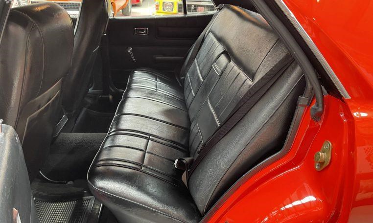 ford falcon 872820 083
