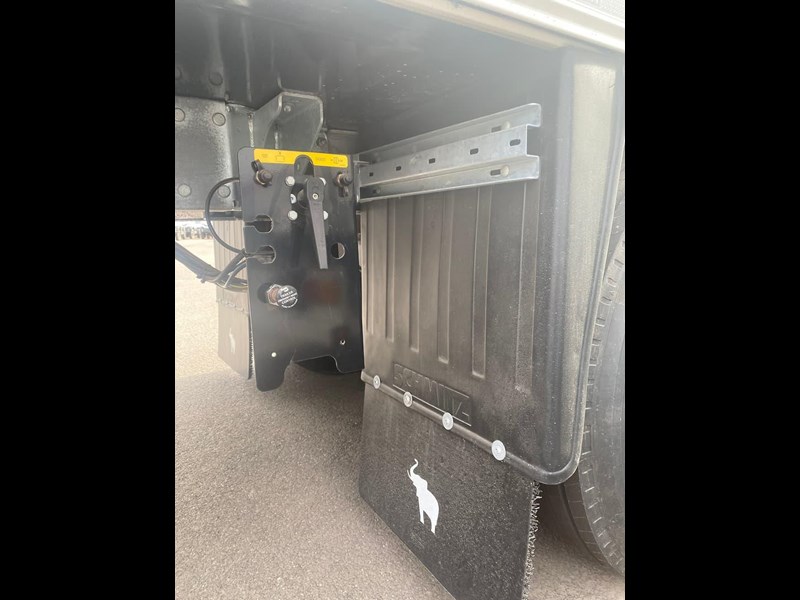 schmitz cargobull 22 pallet freezer floor loader 862572 011