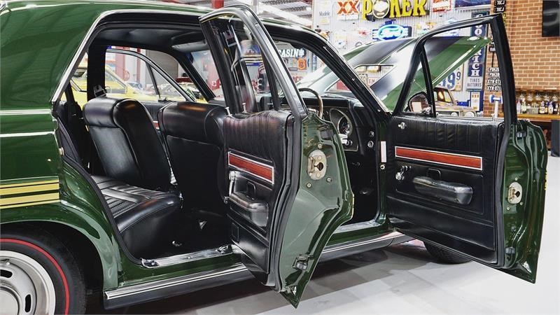 ford falcon 872863 007