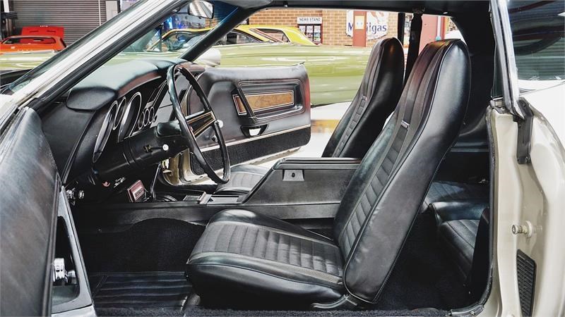 ford mustang 872867 009