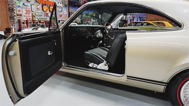 holden monaro 872877 007