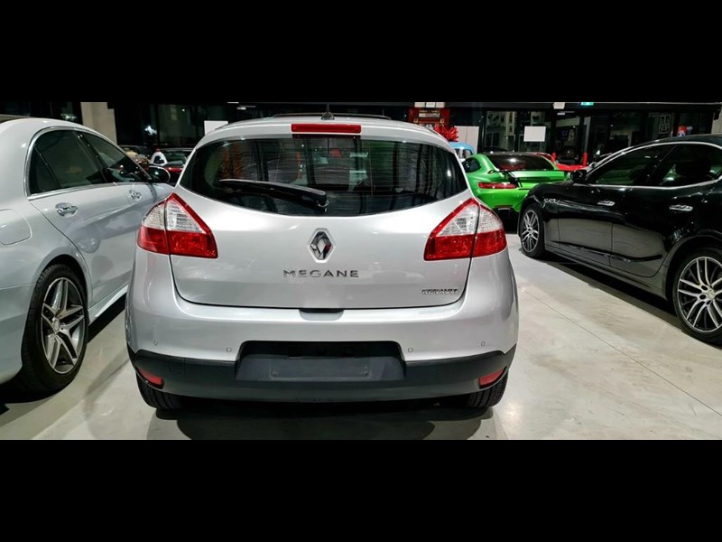 renault megane 872940 019