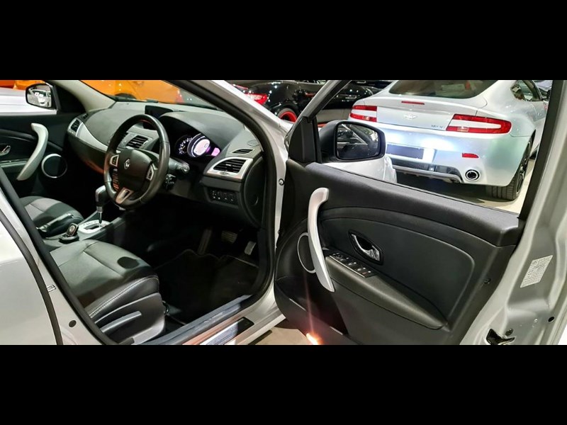 renault megane 872940 047