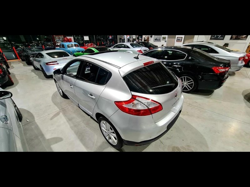 renault megane 872940 057
