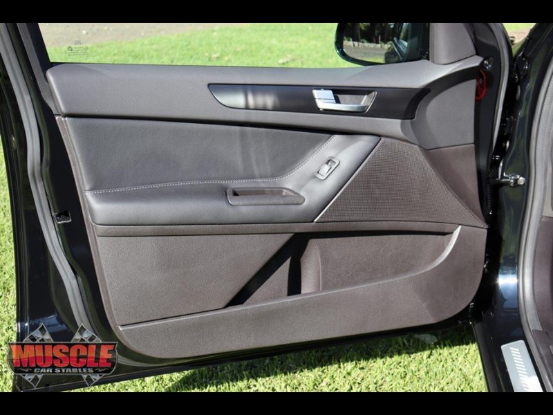 ford falcon 872969 025