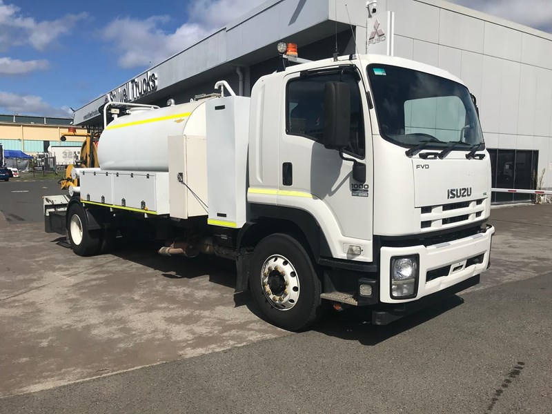 isuzu f series 861965 001