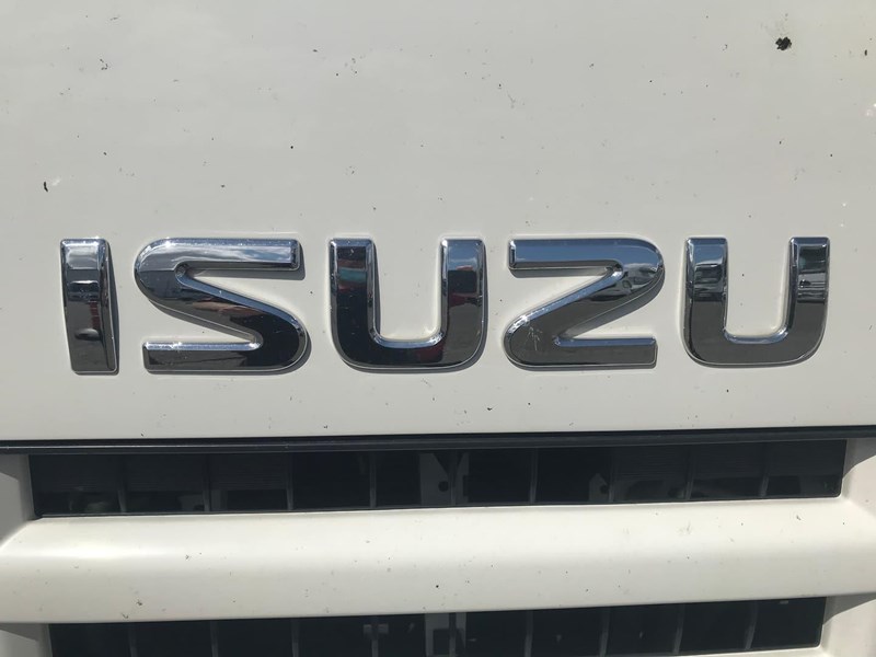 isuzu f series 861965 043