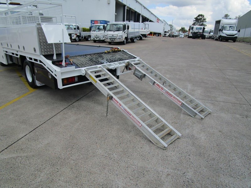isuzu f series 864426 019