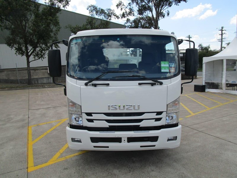 isuzu f series 864426 003