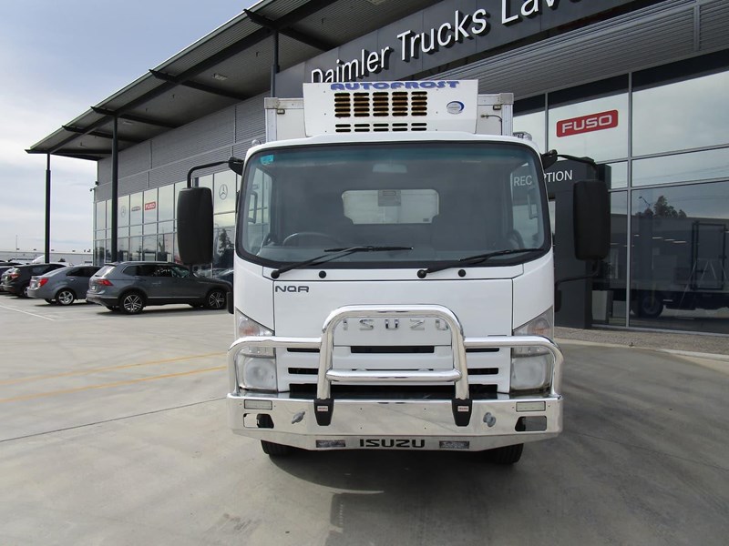 isuzu n series 868560 003
