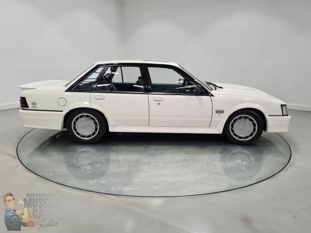 hdt commodore 873178 027