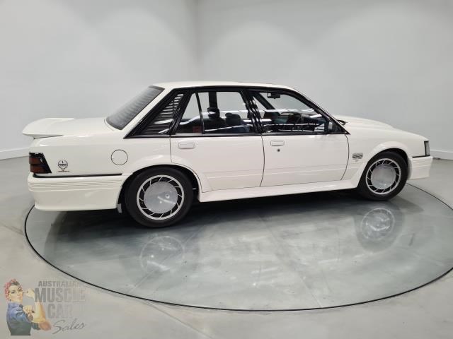 hdt commodore 873178 029