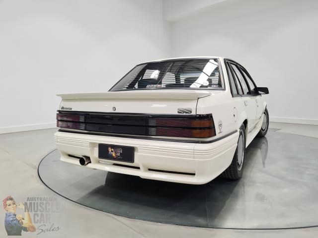 hdt commodore 873178 035