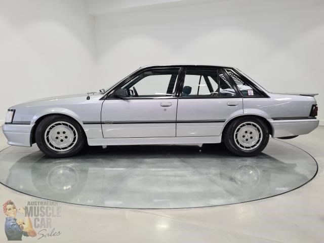 hdt commodore 873179 027