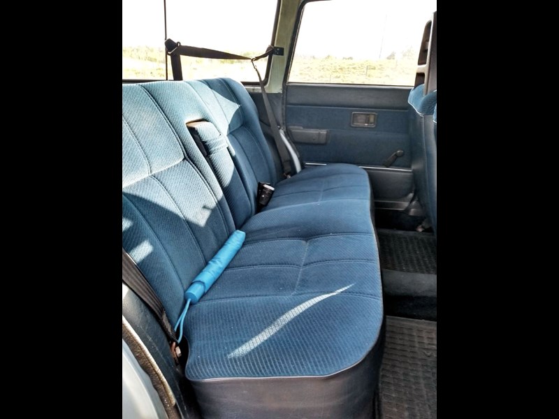volvo 240 873609 013