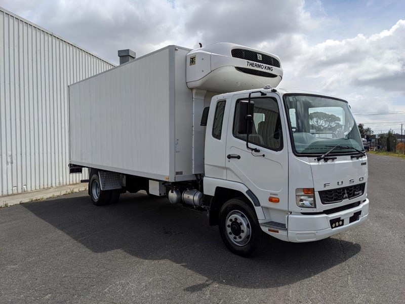 mitsubishi fighter 850888 019