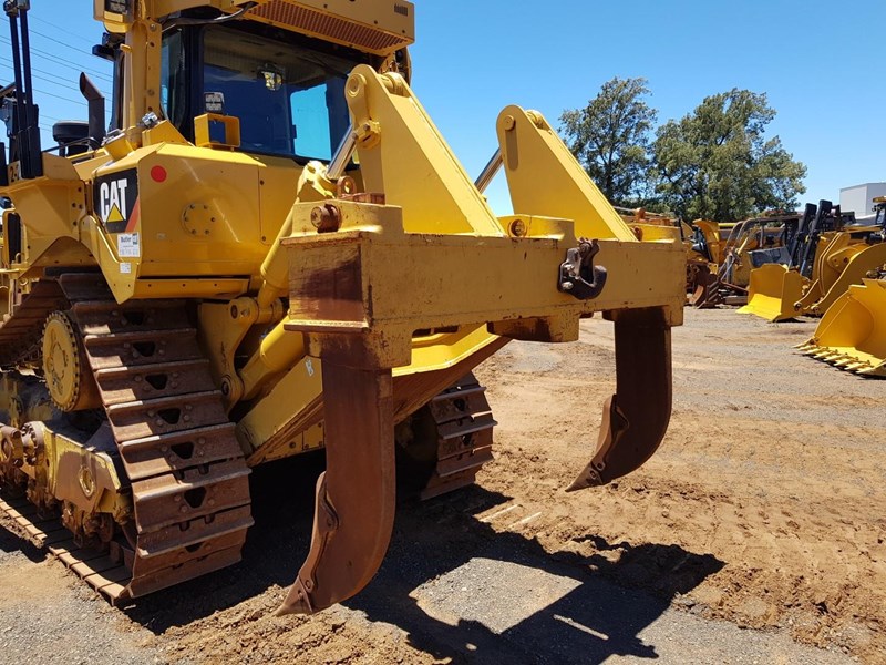 caterpillar d8t 841793 051