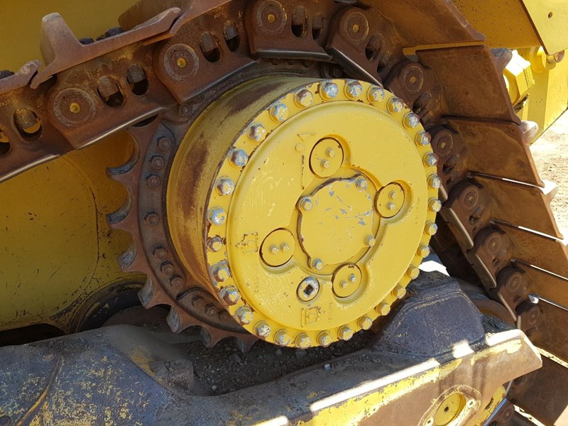 caterpillar d8t 841793 055