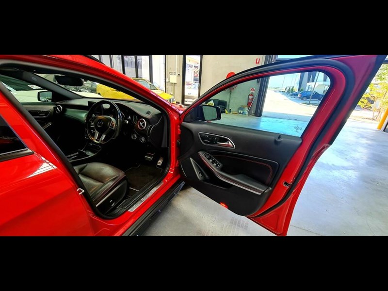 mercedes-benz gla-class 873569 045