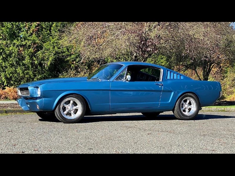 ford mustang 873579 001