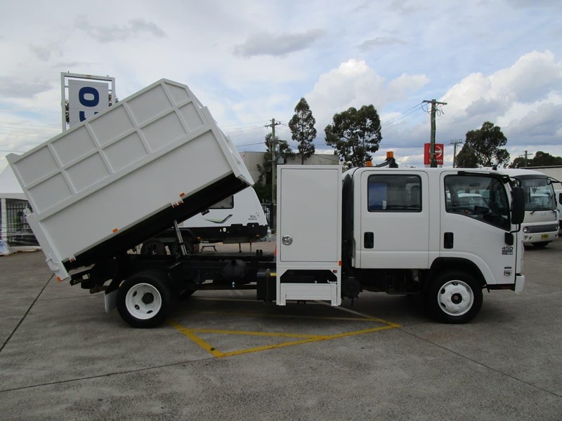 isuzu n series 859630 015