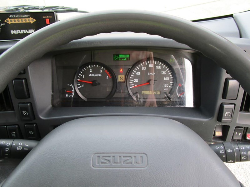 isuzu n series 859630 043